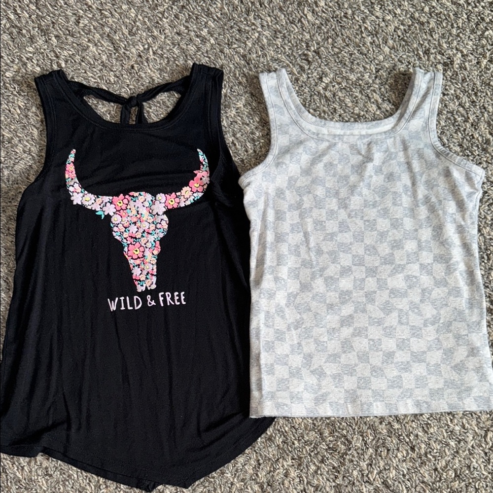 Black and Gray Tank Tops Set